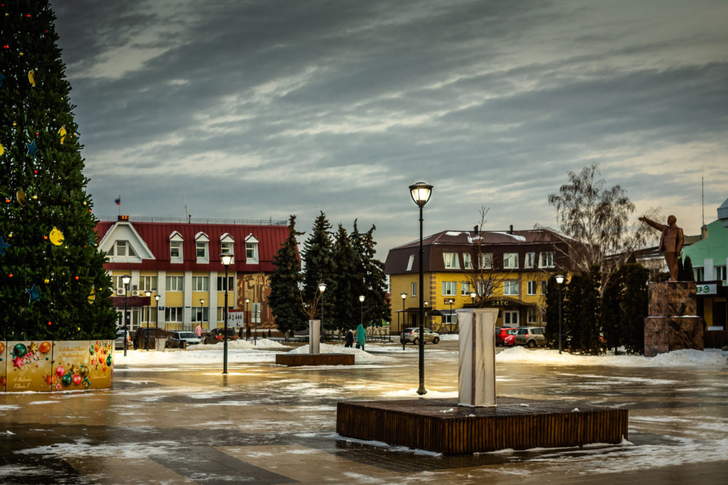 Новогодняя ёлка в Добром Sony α3500 MF 7Artisans 35mm f/2 Leica M