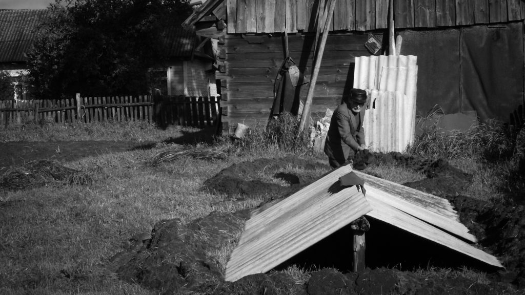 Клетное. Сельская жизнь. FUJI S1600